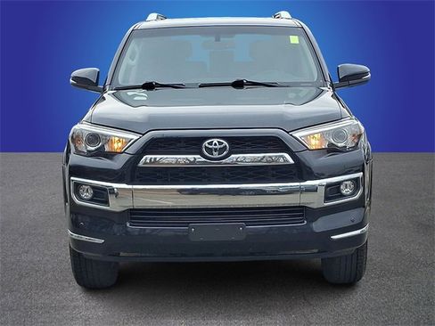 Used 2019 Toyota 4Runner Limited image 2