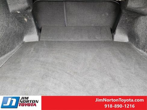 Used 2024 Toyota Camry SE w/ Cold Weather Package image 33