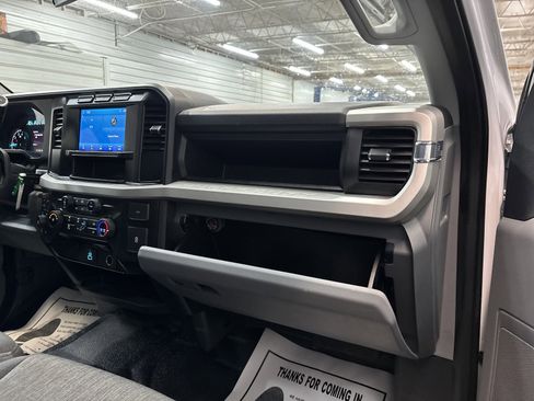 Used 2023 Ford F250 XL image 29