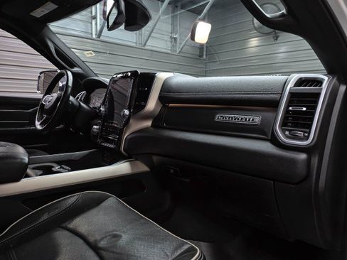 Used 2019 RAM 2500 Laramie AWD/4WD image 15
