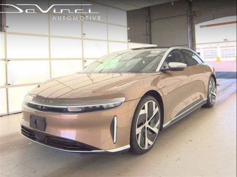 Used 2022 Lucid Air Dream Edition image 1