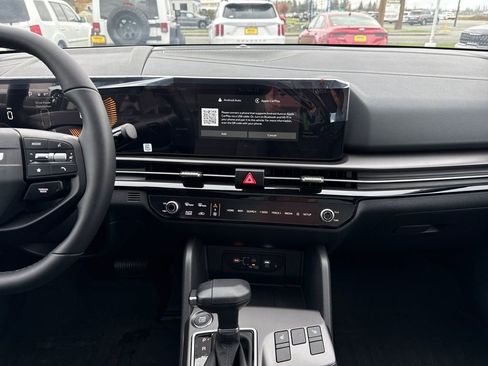 New 2026 Kia Sportage EX w/ EX Panorama Roof Package image 26