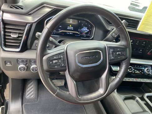 Used 2025 GMC Sierra 2500 Denali Ultimate AWD/4WD image 11