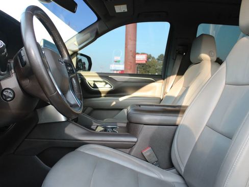 Used 2021 Chevrolet Tahoe Z71 w/ Z71 Signature Package image 15