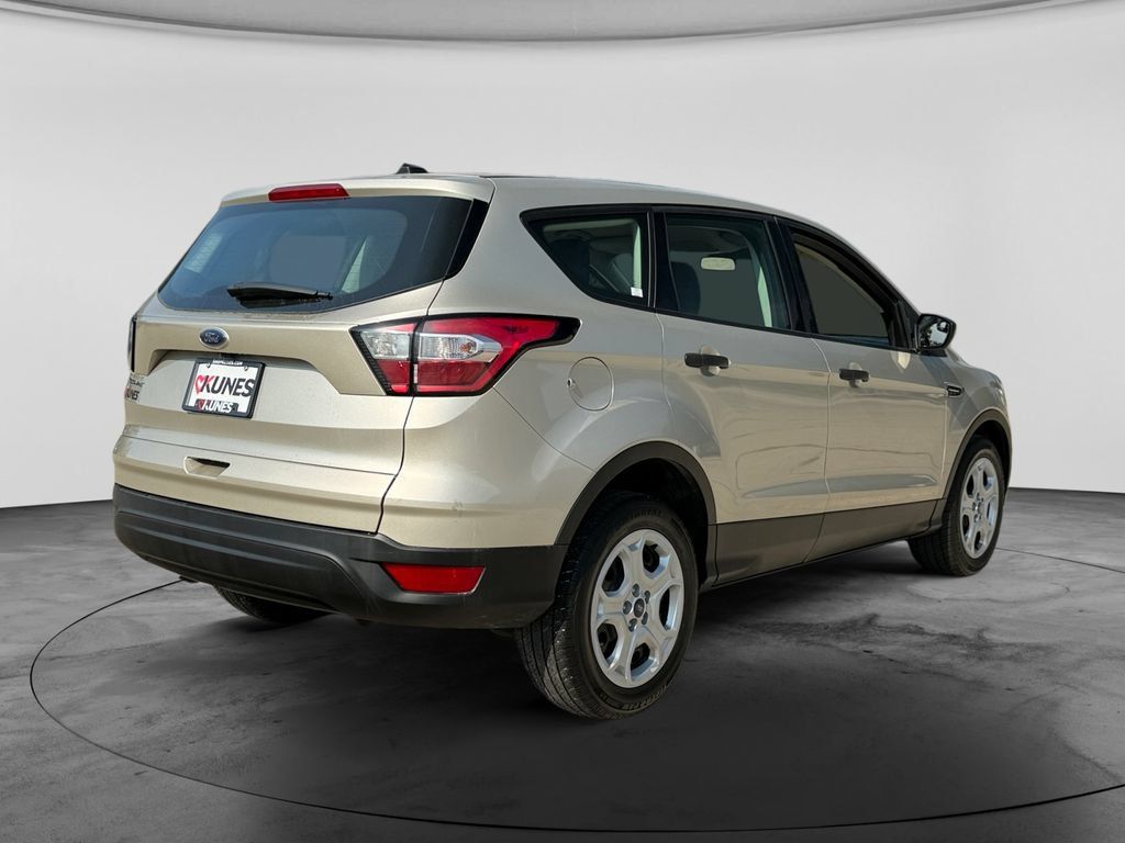 Used 2018 Ford Escape S FWD image 9