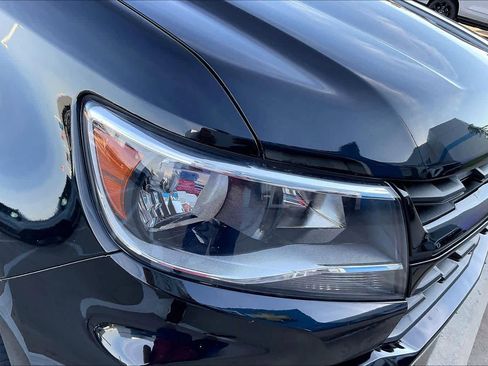 Used 2022 Chevrolet Colorado W/T w/ Custom Special Edition RWD image 25