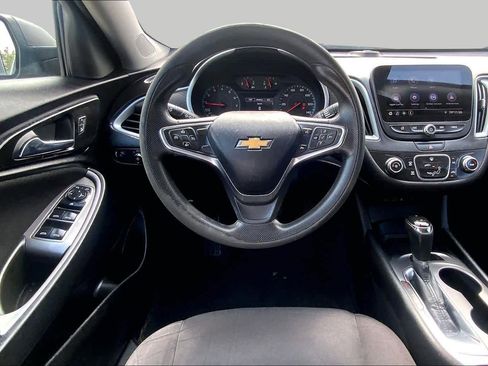 Used 2019 Chevrolet Malibu LS FWD image 6