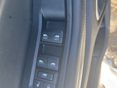 Used 2021 Jeep Grand Cherokee L Limited image 12