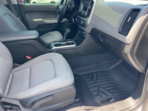 Used 2019 Chevrolet Colorado LT w/ LT Convenience Package AWD/4WD image 25