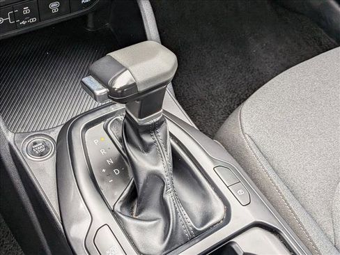 Used 2025 Kia K4 LXS image 12