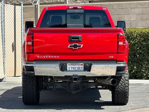 Used 2018 Chevrolet Silverado 2500 LTZ w/ Duramax Plus Package AWD/4WD image 5