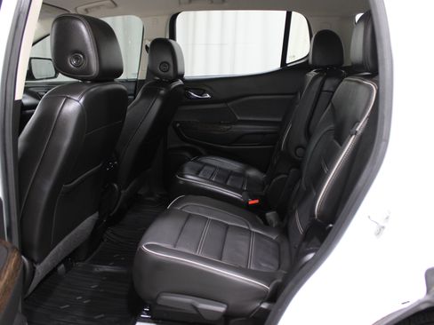 Used 2020 GMC Acadia Denali w/ Trailering Package image 29