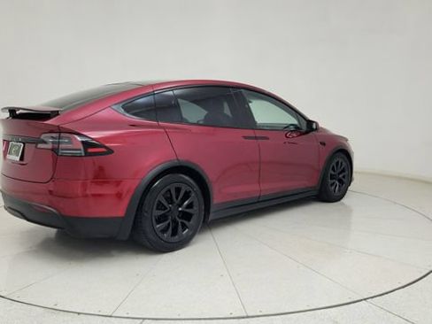 Used 2024 Tesla Model X AWD/4WD image 10