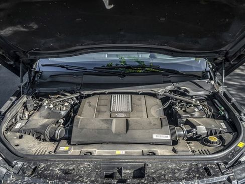 Used 2020 Land Rover Range Rover Long Wheelbase Autobiography AWD/4WD image 16