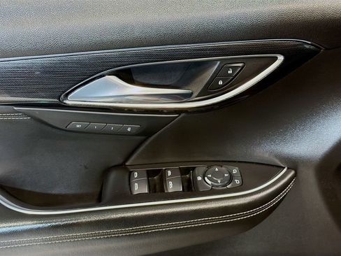 Used 2023 Buick Envision Essence w/ Sport Touring Package FWD image 18