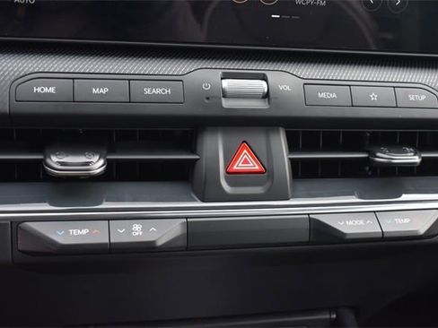 New 2025 Kia K4 GT-Line image 28