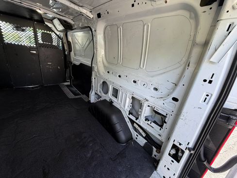 Used 2017 Ford Transit 150 130 Low Roof RWD image 25