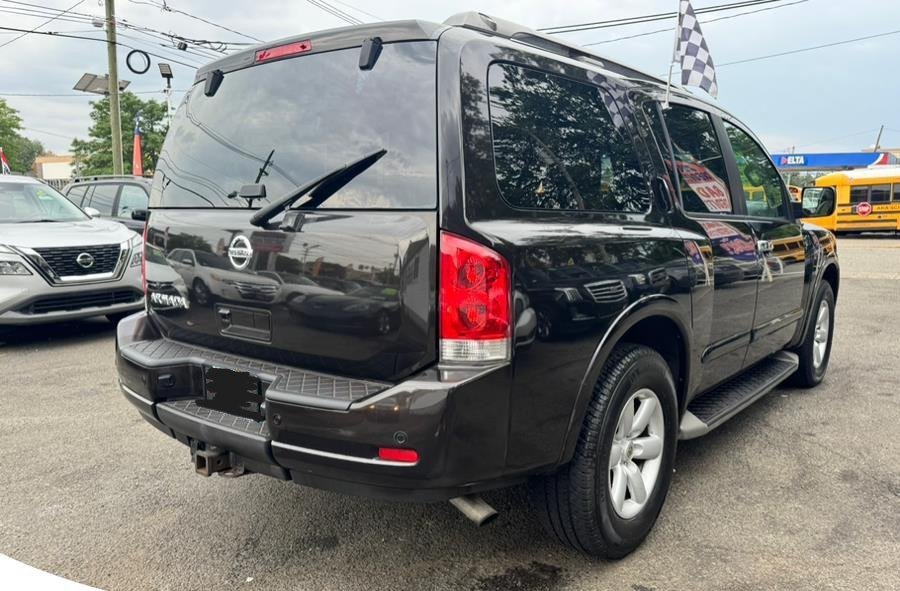 Used 2015 Nissan Armada SV w/ SV Driver Package RWD image 3
