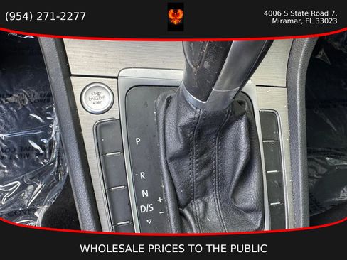 Used 2017 Volkswagen Golf Wolfsburg Edition FWD image 15