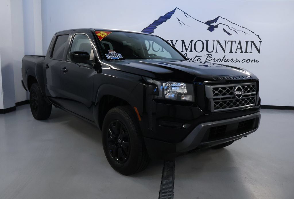 Used 2023 Nissan Frontier SV AWD/4WD 360° Tour