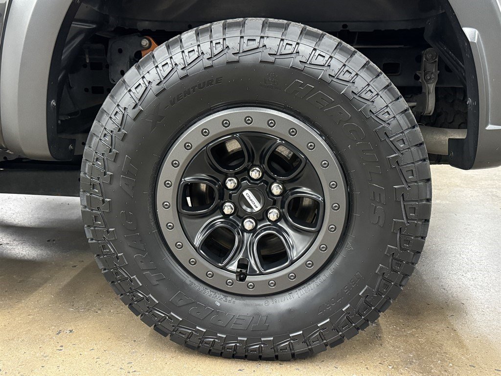 Used 2023 Ford F150 Raptor w/ Raptor Carbon Fiber Package AWD/4WD image 19