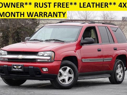 Used 2002 Chevrolet TrailBlazer LT w/ Preferred Equipment Group AWD/4WD image 1