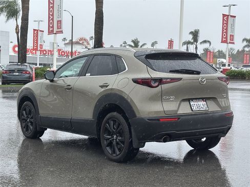 Used 2024 MAZDA CX-30 Carbon image 4