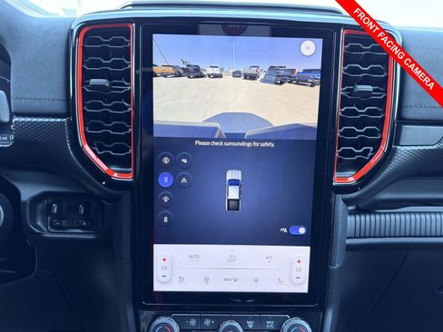 Used 2025 Ford Ranger Raptor AWD/4WD image 12