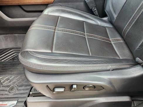 Used 2022 Chevrolet Silverado 1500 High Country image 26