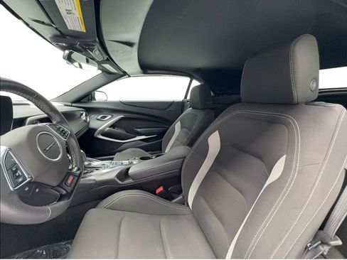 Used 2023 Chevrolet Camaro SS w/ Design Package 1 RWD image 23