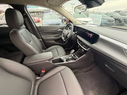 Used 2024 Buick Encore GX Sport Touring w/ Comfort Package image 25