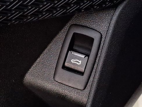 Used 2025 BMW X2 M35i image 25