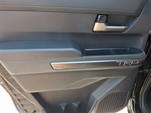 Used 2024 Toyota Tacoma TRD Off-Road AWD/4WD image 19