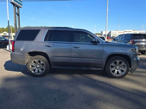 Used 2020 Chevrolet Tahoe LT w/ Luxury Package image 2