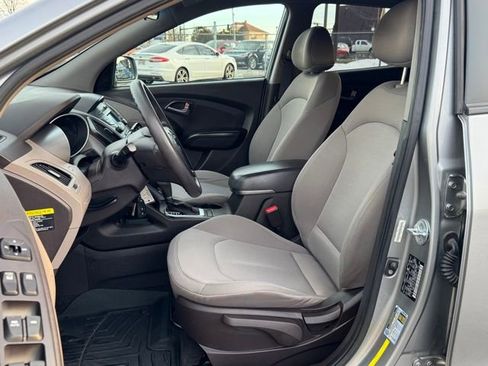 Used 2014 Hyundai Tucson GLS image 12