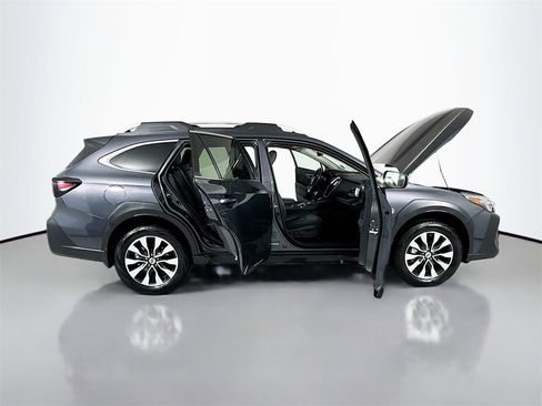Used 2024 Subaru Outback Touring XT image 25