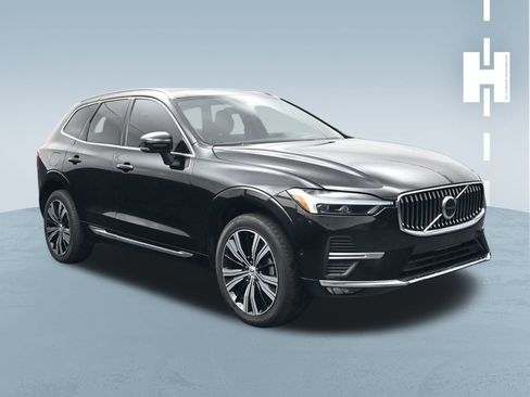 Used 2023 Volvo XC60 B5 Ultimate AWD/4WD image 3