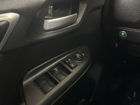 Used 2016 Honda Fit EX image 16