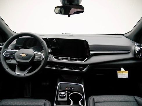 New 2026 Chevrolet Equinox LT w/ Convenience Package II image 27