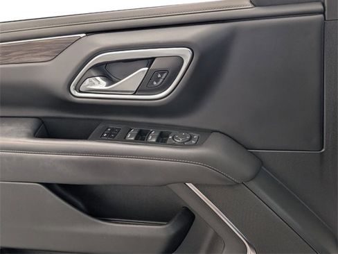 Used 2021 Chevrolet Tahoe LT image 27