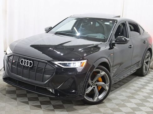 Used 2022 Audi e-tron S Prestige w/ Prestige Package image 5