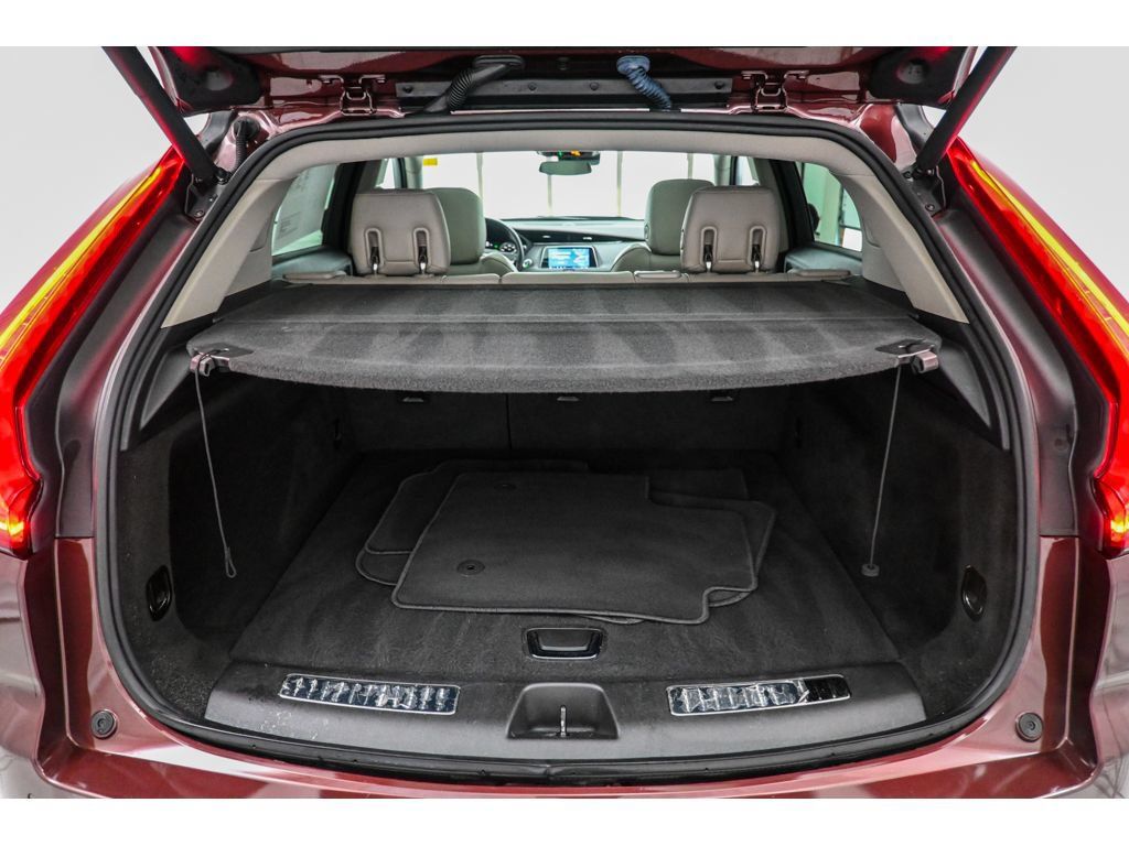 Certified 2023 Cadillac XT4 Premium Luxury AWD/4WD image 56