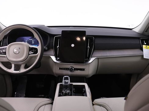 New 2026 Volvo XC90 B6 Ultra w/ Protection Package Premier AWD/4WD image 8