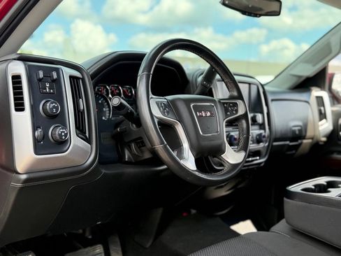 Used 2018 GMC Sierra 1500 SLE w/ SLE Value Package AWD/4WD image 11