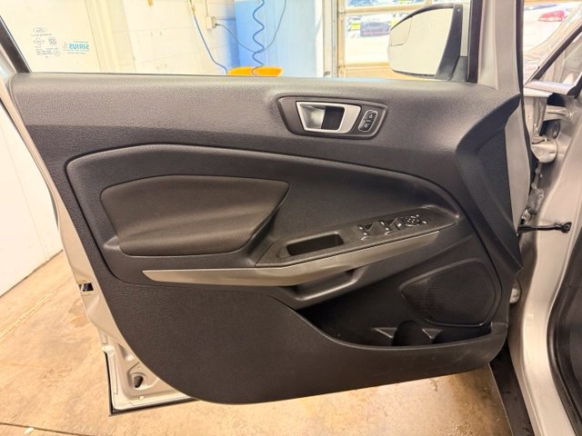 Used 2018 Ford EcoSport SE AWD/4WD image 9