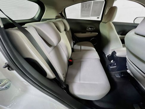 Used 2022 Honda HR-V EX image 26