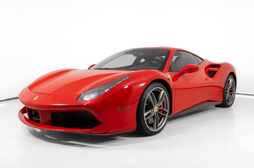 Certified 2018 Ferrari 488 GTB RWD image 1