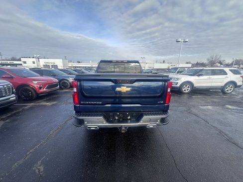 Used 2022 Chevrolet Silverado 1500 LTZ w/ LTZ Premium Package image 4