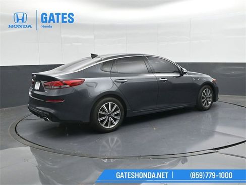 Used 2020 Kia Optima Premium image 3