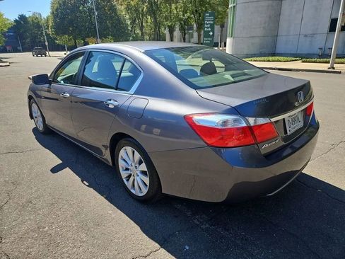 Used 2013 Honda Accord EX image 5